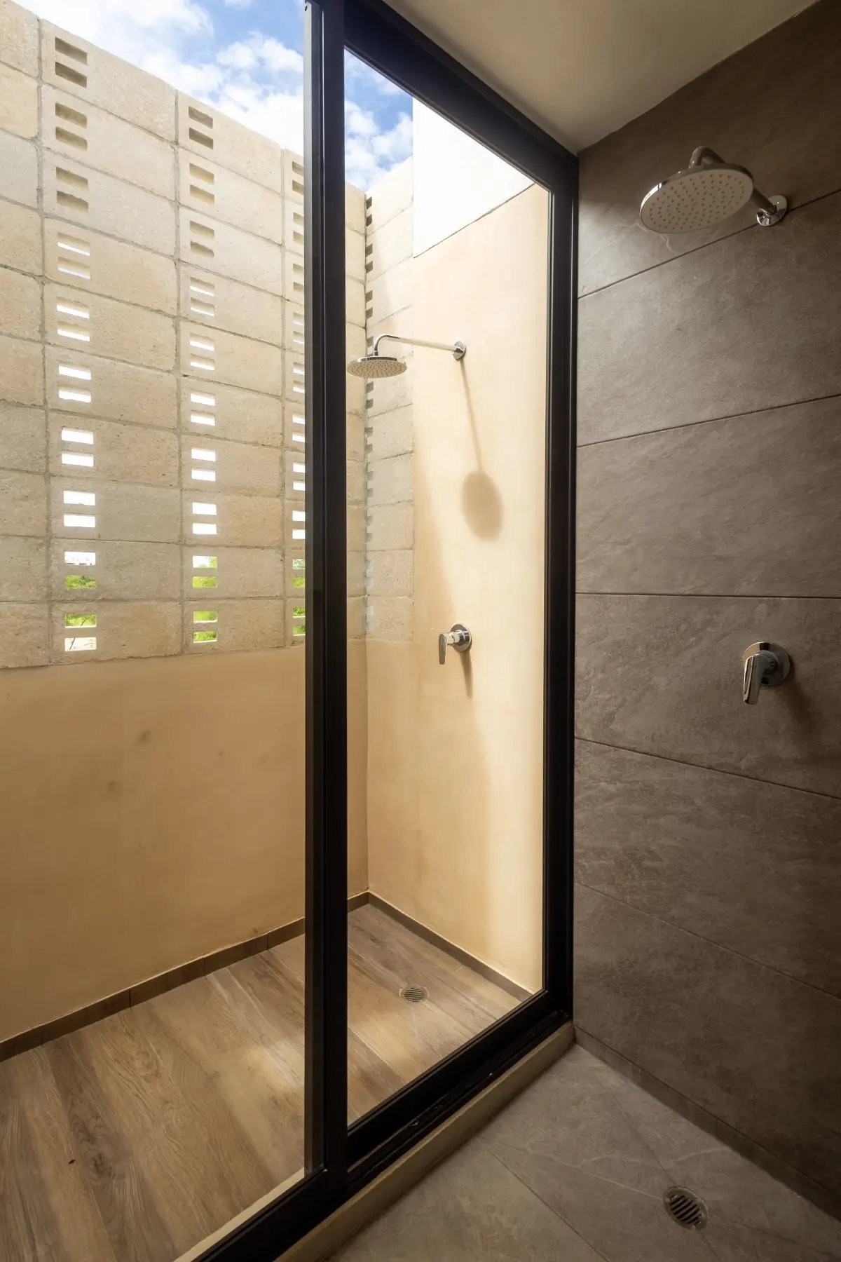 hera6D0A4809-HDRedificio